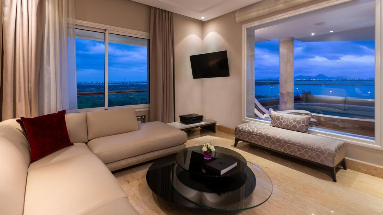 Adam Hotel Suites Tunes Exterior foto